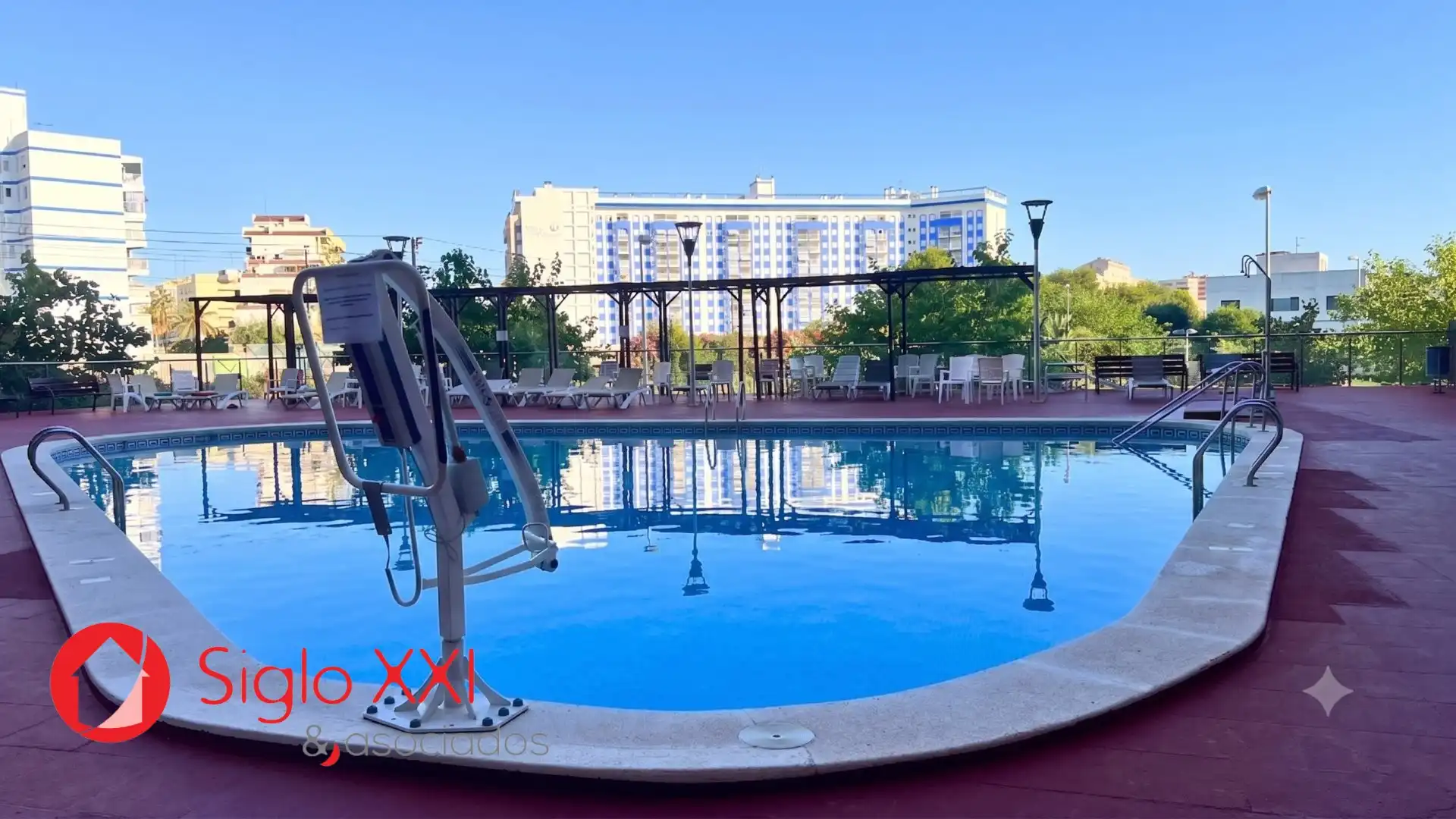 Piscina de Piso en venta en Oropesa del Mar / Orpesa con Terraza, Piscina y Balcón