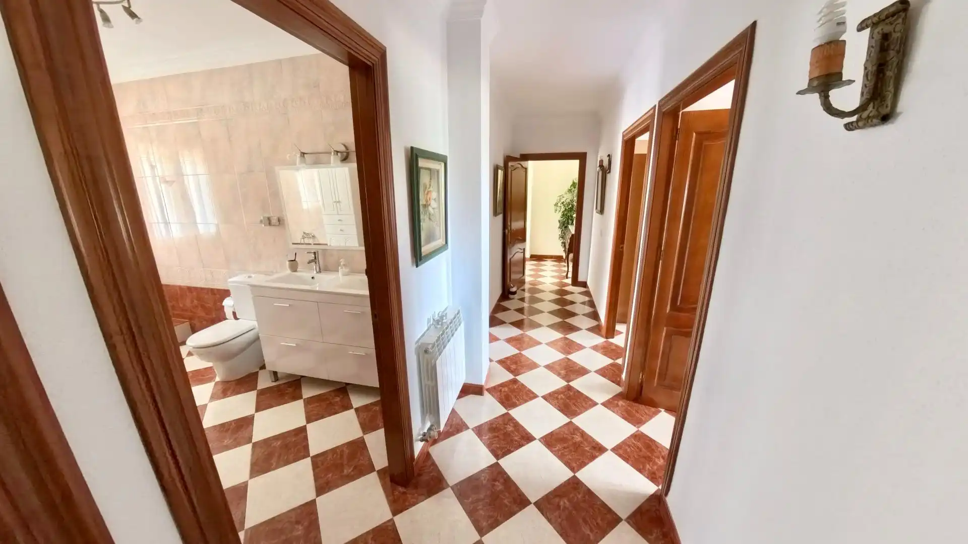 Casa adosada en venta en Calle GRANADA CAMP, Cortes de Baza