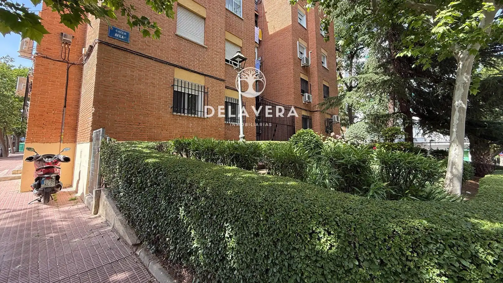 Vista exterior de Pis en venda en Móstoles amb Aire condicionat, Calefacció i Terrassa