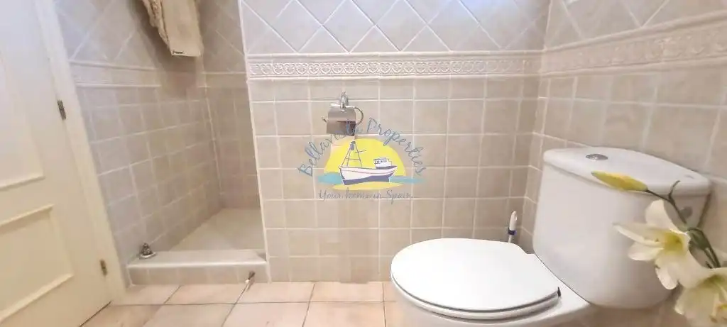 Baño de Casa o chalet en venta en Mazarrón con Aire acondicionado, Calefacción y Jardín privado