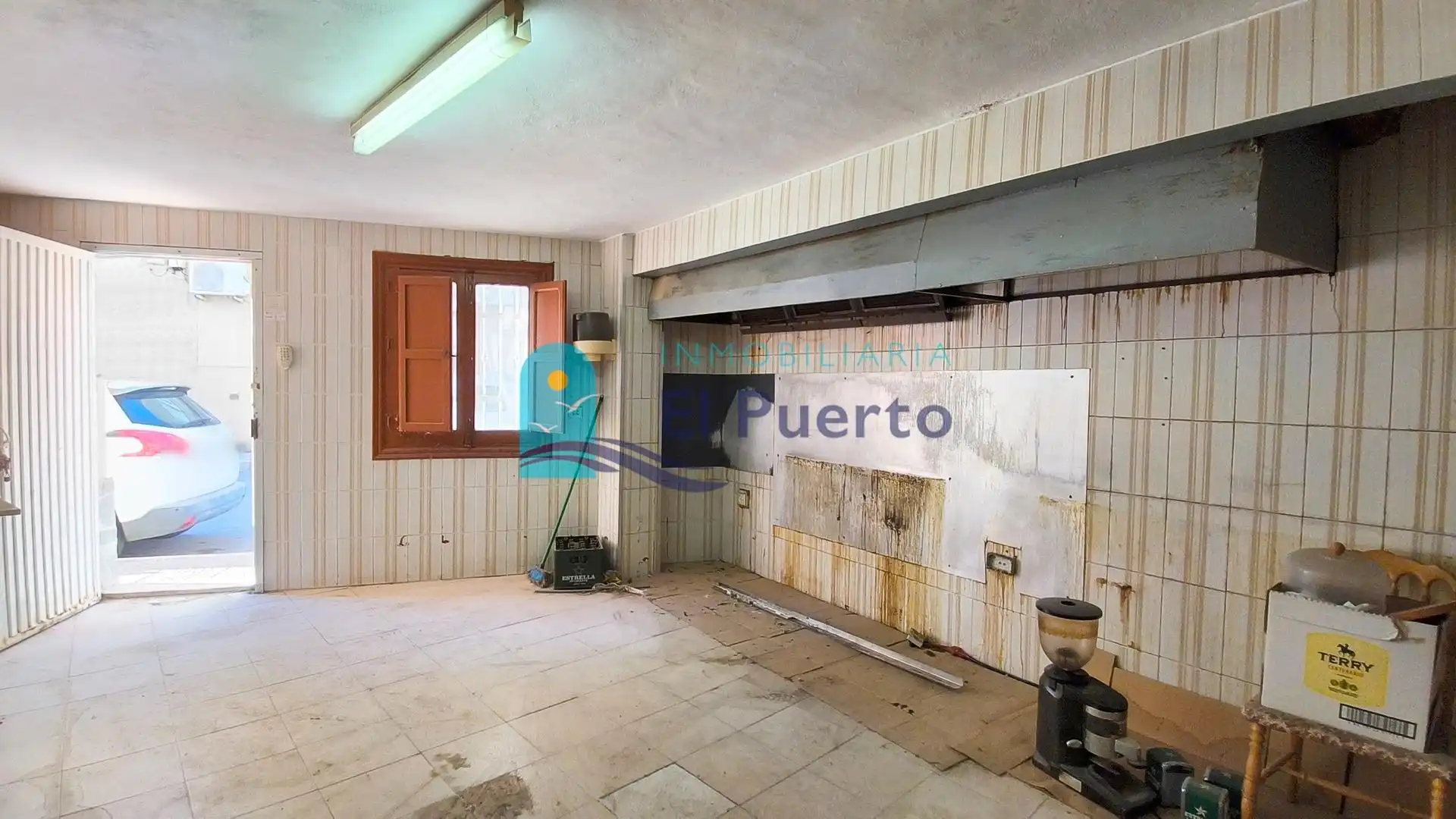 Local comercial en venda a Puerto de Mazarrón, imagen 2