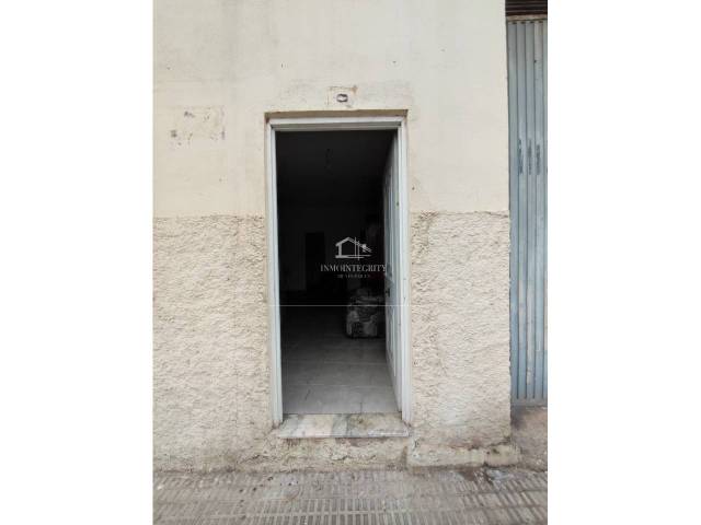 Local comercial en Venta en Martínez de Tena, 32 en Estadio Castalia