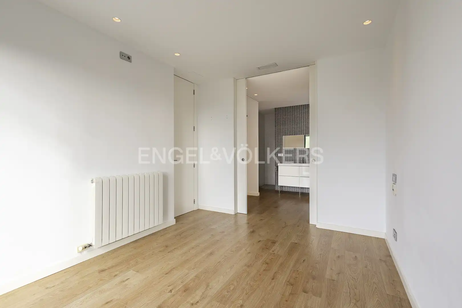 Casa o chalet en venta en Vilanova i la Geltrú con Aire acondicionado, Calefacción y Jardín privado