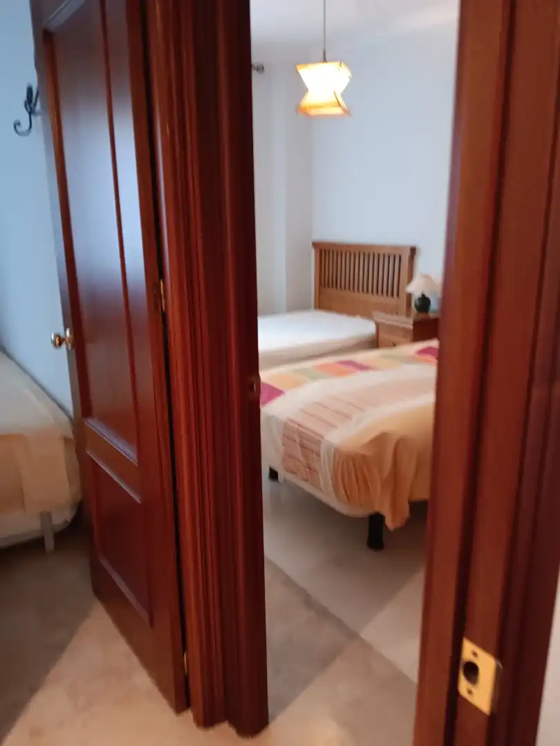 Wohnung zur Miete in Calle Begonia, Cavaleri