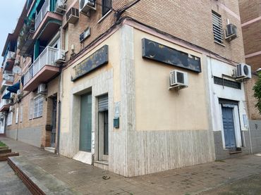 Local comercial en venta en Calle del Doctor Nevado del Rey