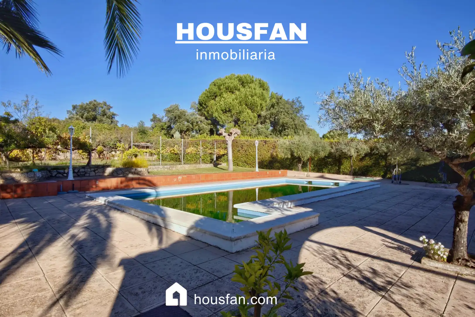 Exterior view of Houses for sale in Cáceres  with Air Conditioner, Heating and Private garden