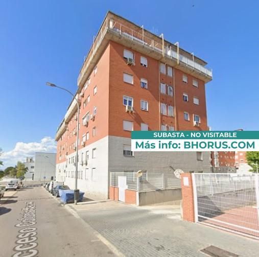 Exterior view of Duplex for sale in  Madrid Capital