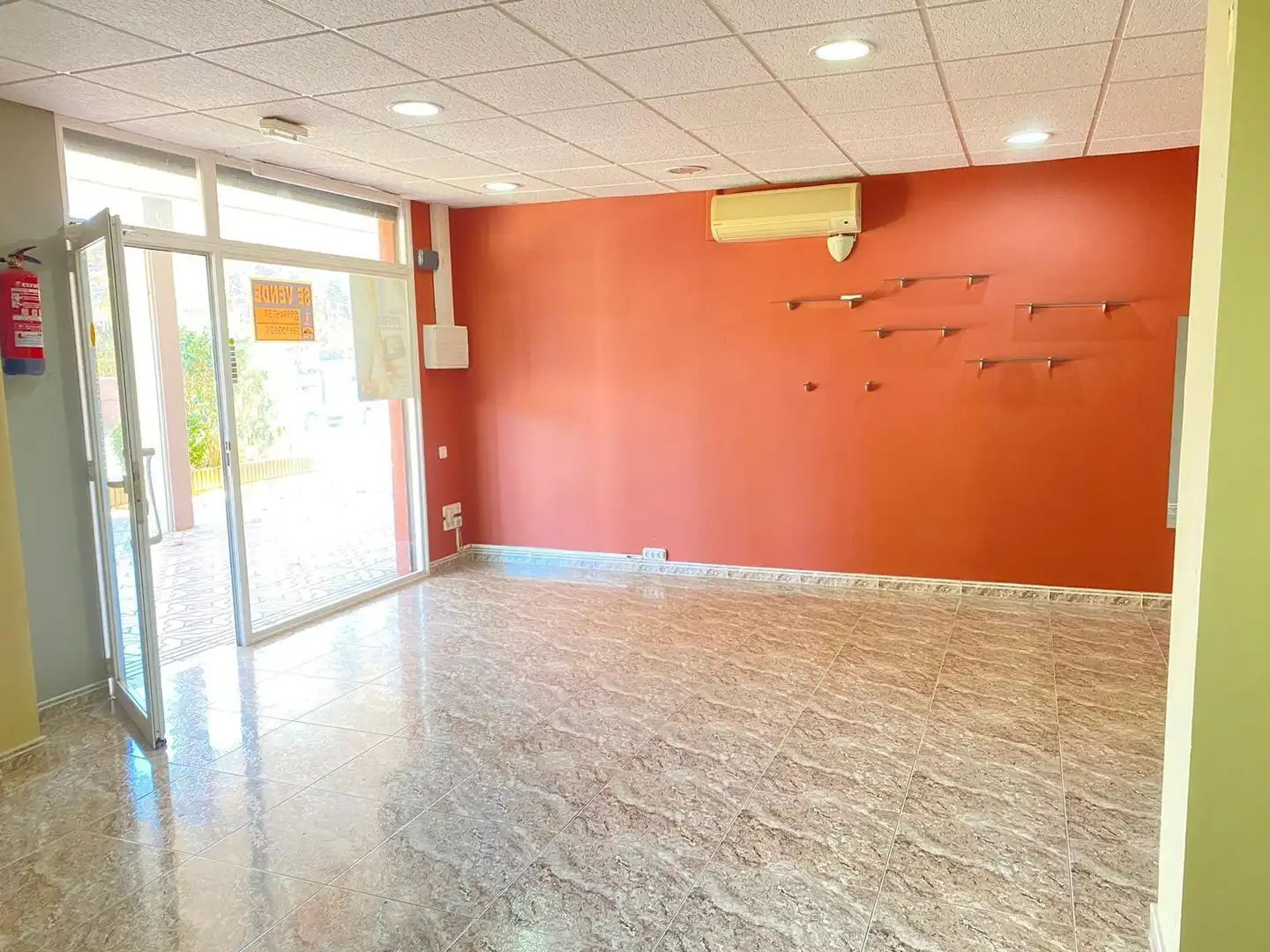Locale commerciale in vendita a Martorell