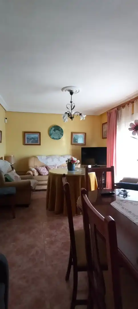 Flat for sale in Parque Alcosa