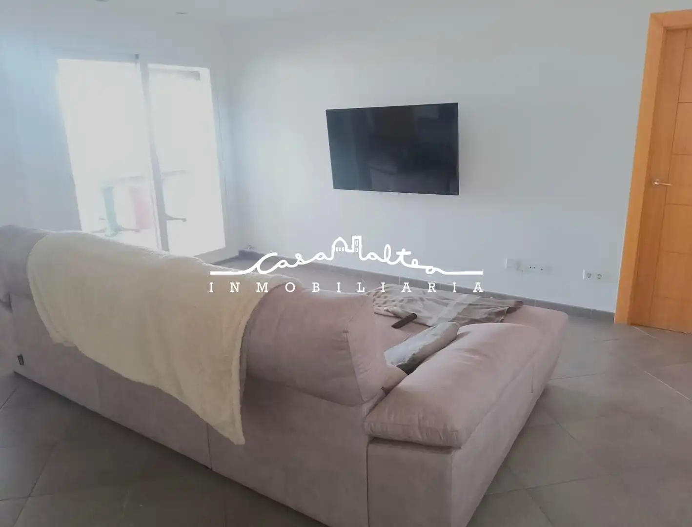 Sala d'estar de Àtic en venda en Callosa d'en Sarrià amb Calefacció, Terrassa i Moblat