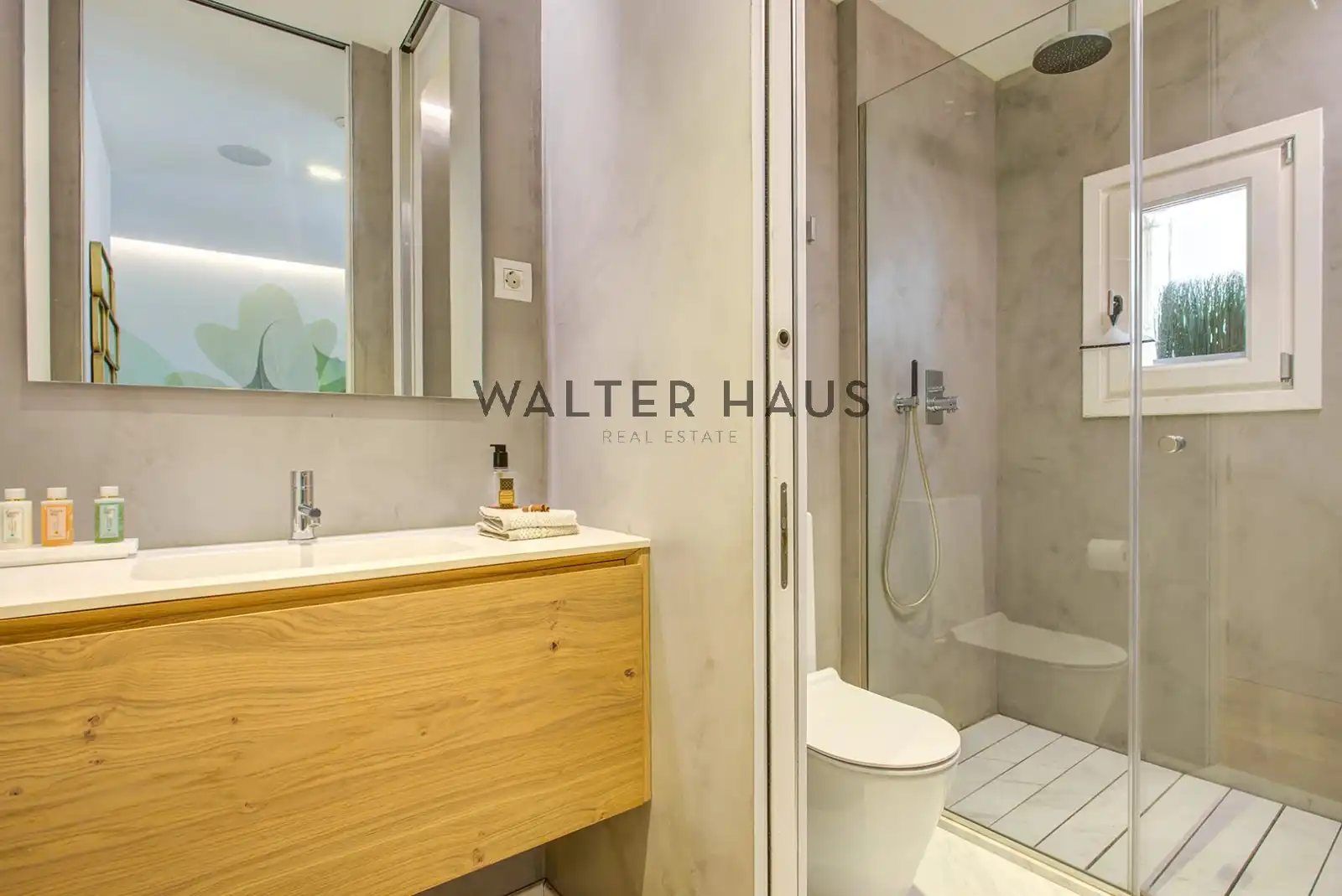 Penthouse with terrace for sale in Carrer de la Diputació, imagen 15