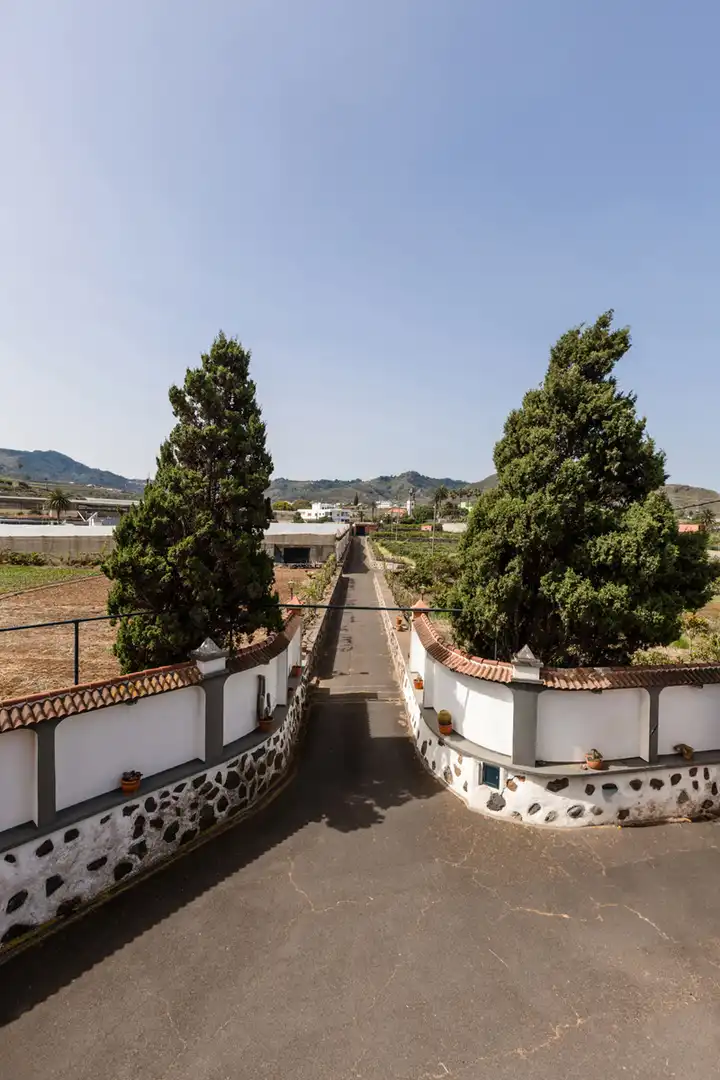Exterior view of Country homes for sale in San Cristóbal de la Laguna  with Private garden, Terrace and Balcony