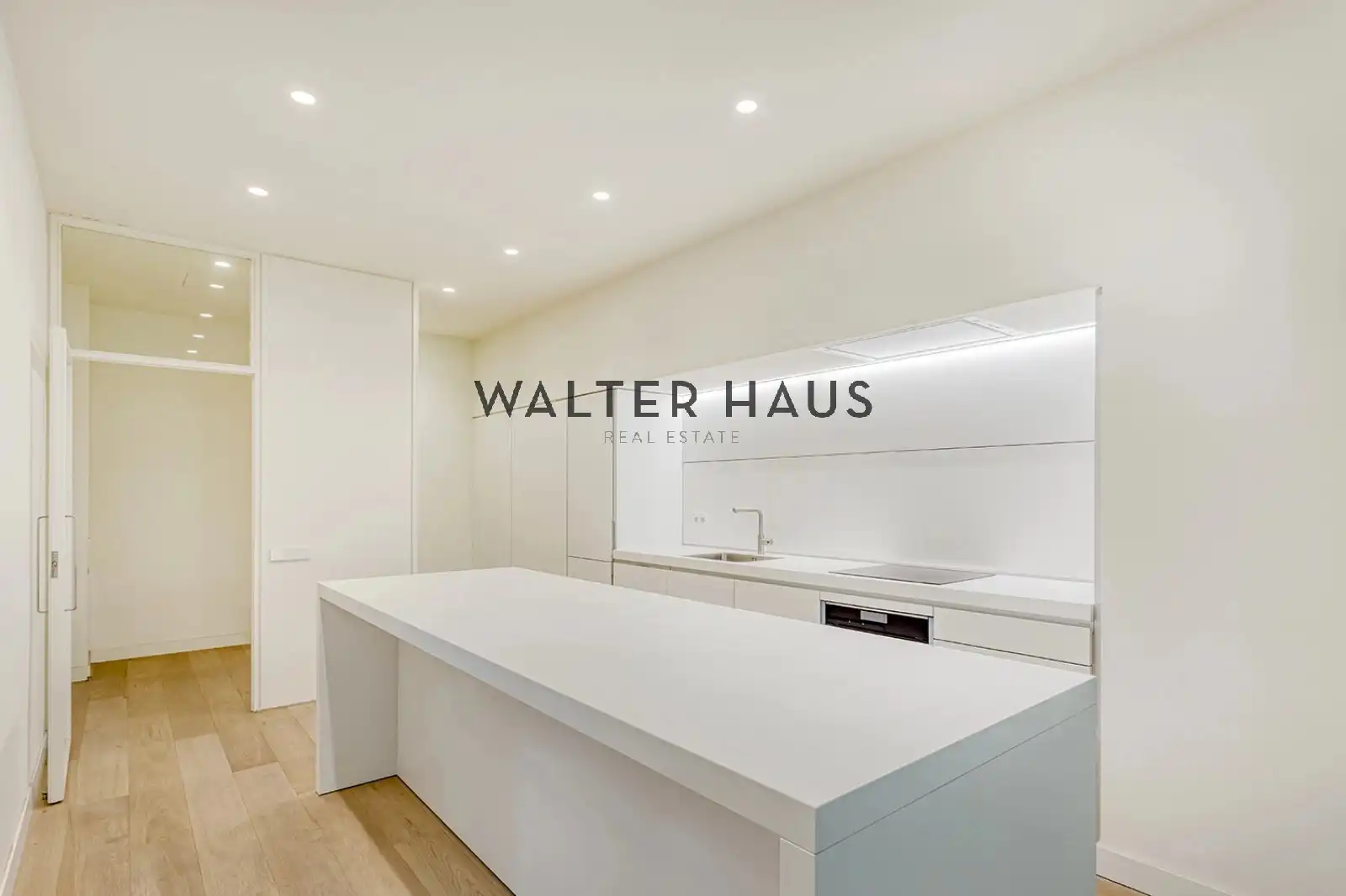 Flat with lift to rent in Carrer de Pau Claris, imagen 12
