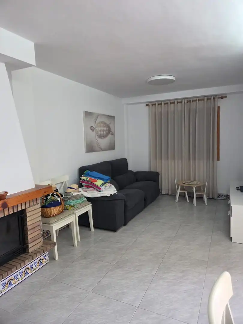 Sala de estar de Casa adosada en venta en Sueca con Aire acondicionado, Terraza y Amueblado