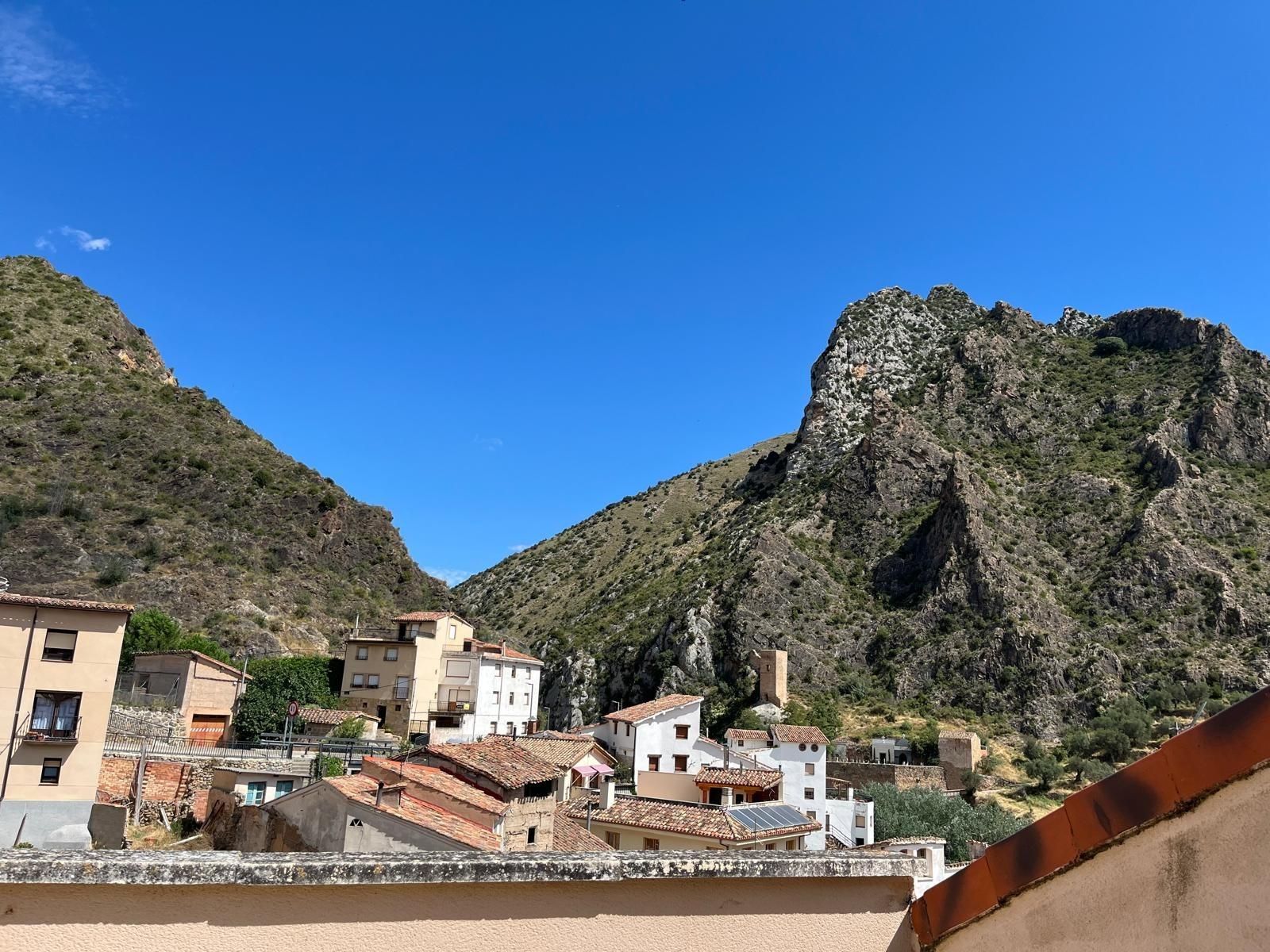 Vista exterior de Àtic en venda en Arnedillo amb Aire condicionat i Terrassa