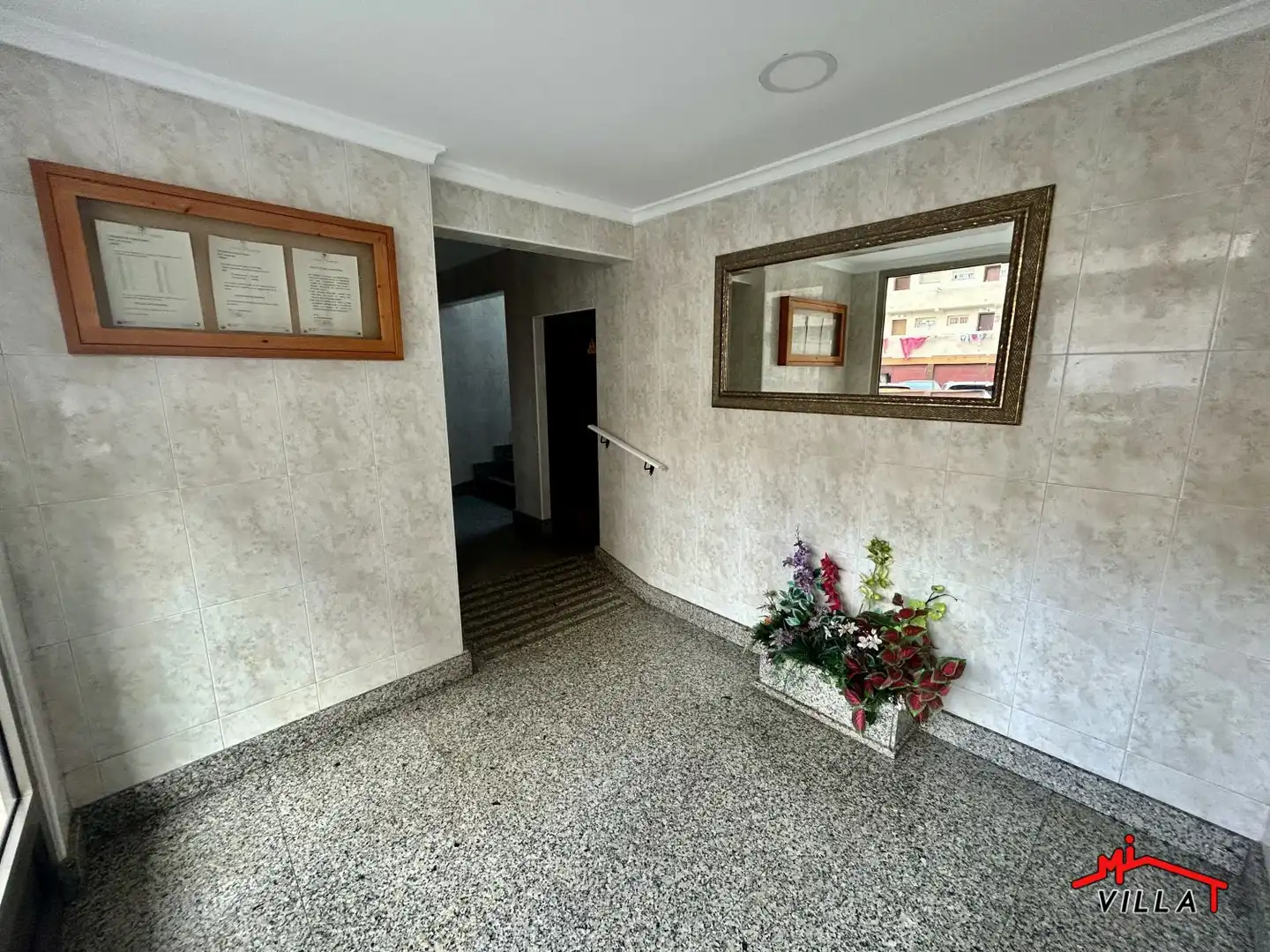 Piso en venta en Laredo con Terraza