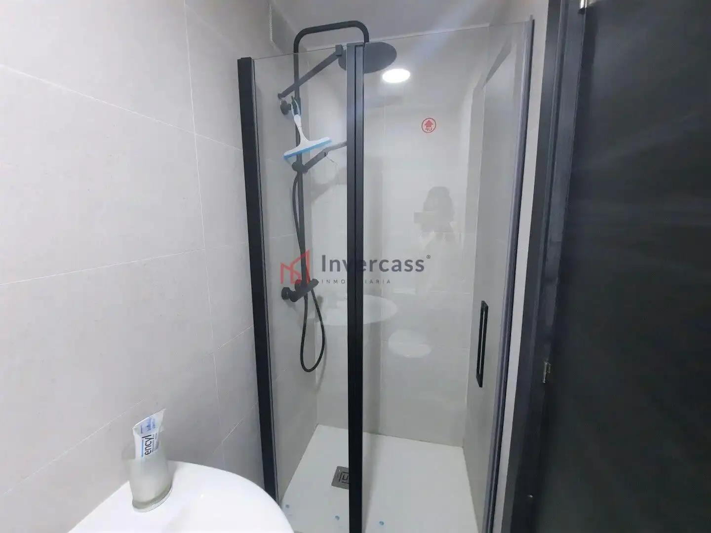 Baño de Piso en venta en Castro-Urdiales con Calefacción y Trastero