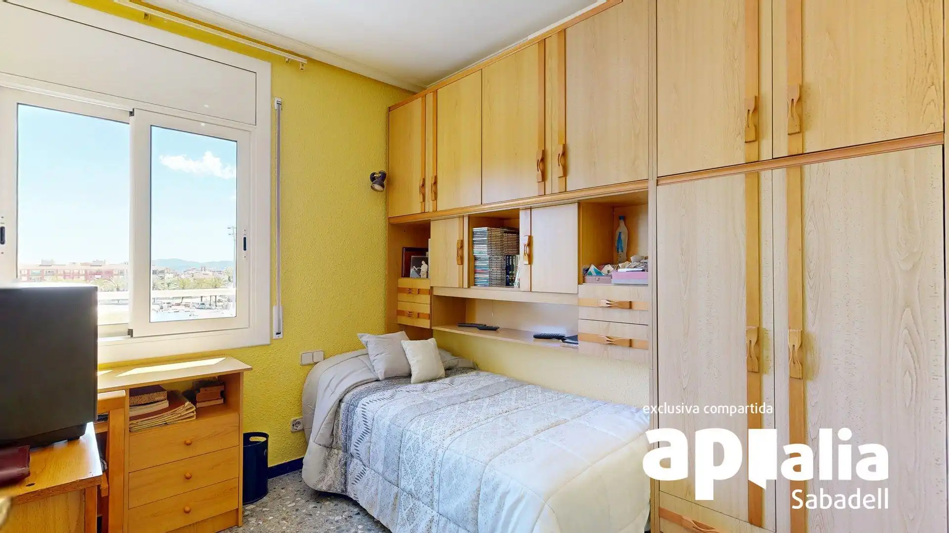 Habitación de Casa adosada en venta en Barberà del Vallès con Calefacción, Terraza y Balcón