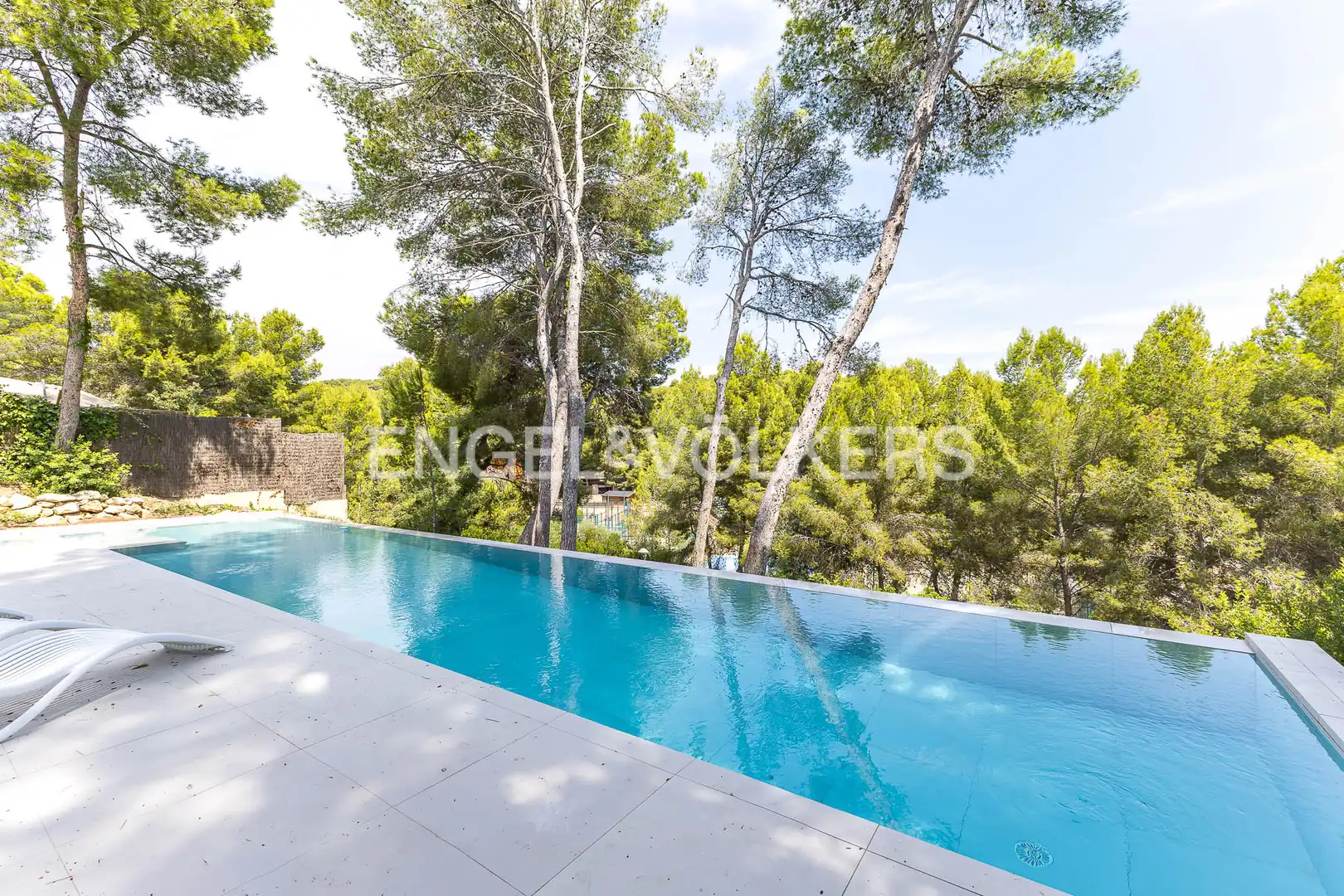 Piscina de Casa o xalet en venda en Tarragona amb Aire condicionat, Calefacció i Jardí privat