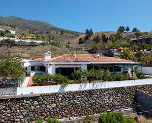 Exterior view of House or chalet for sale in Los Llanos de Aridane  with Terrace and Swimming Pool