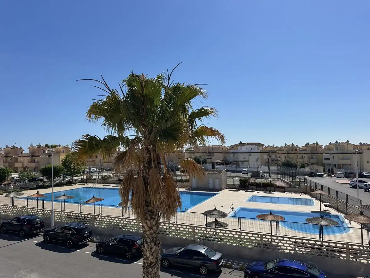 Piscina de Casa o chalet en venta en Santa Pola con Calefacción, Terraza y Piscina