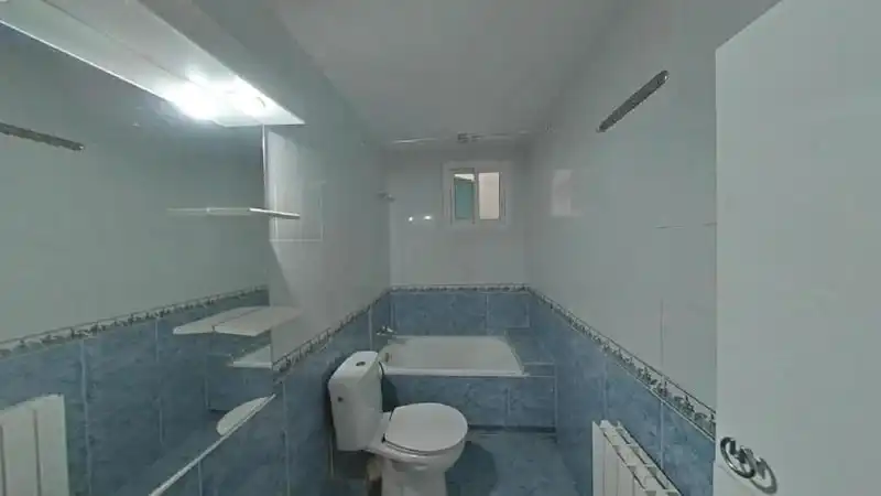 Badezimmer von Wohnung zum Verkauf in Rubí
