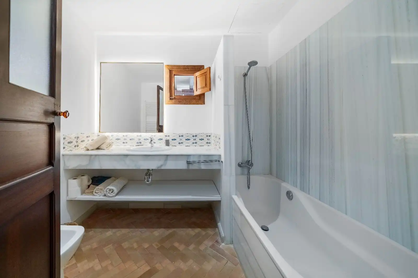 Casa rústica amb terrassa en venda a 10, imagen 12