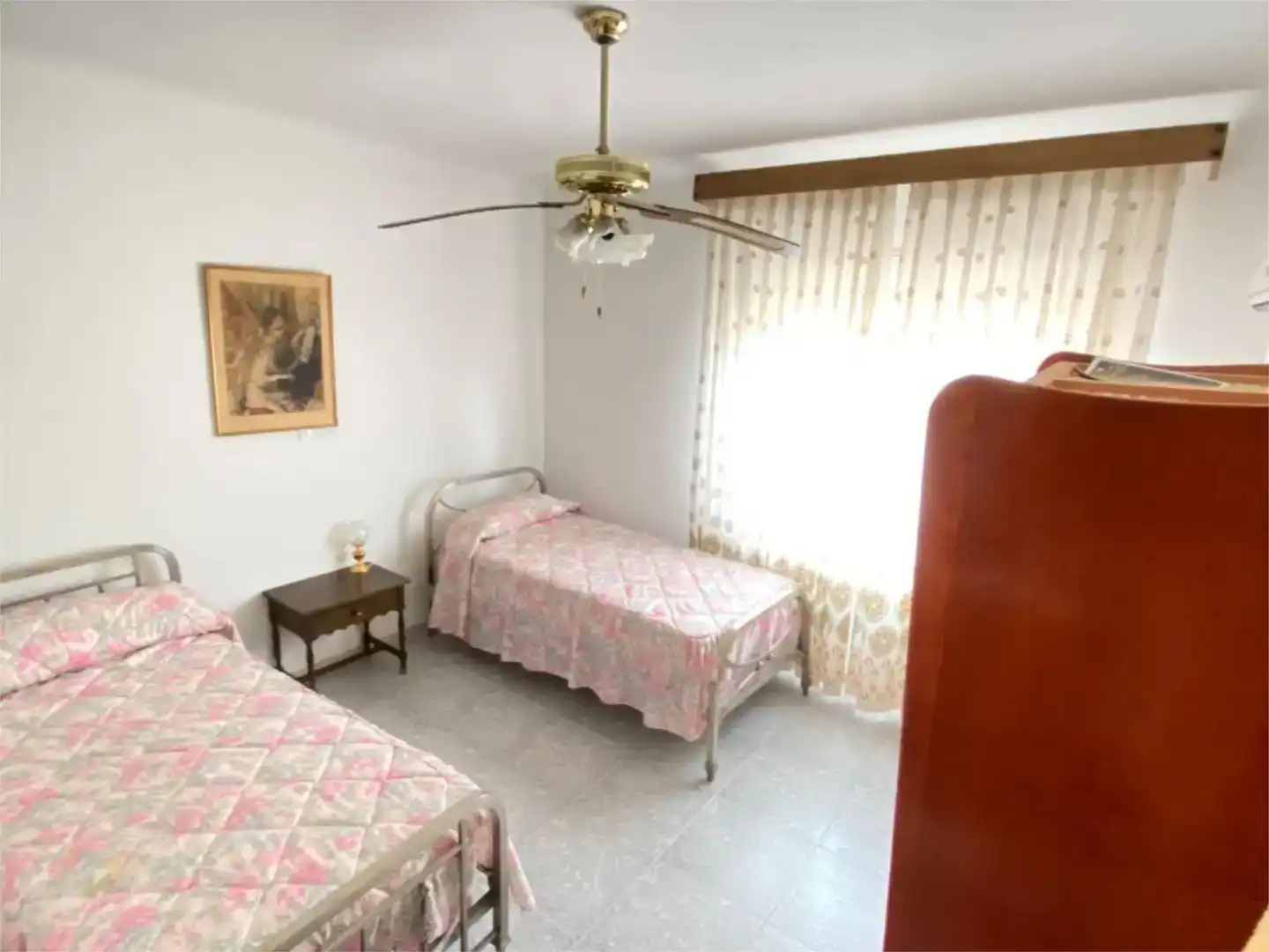 Habitación de Piso en venta en Aldea del Rey con Balcón