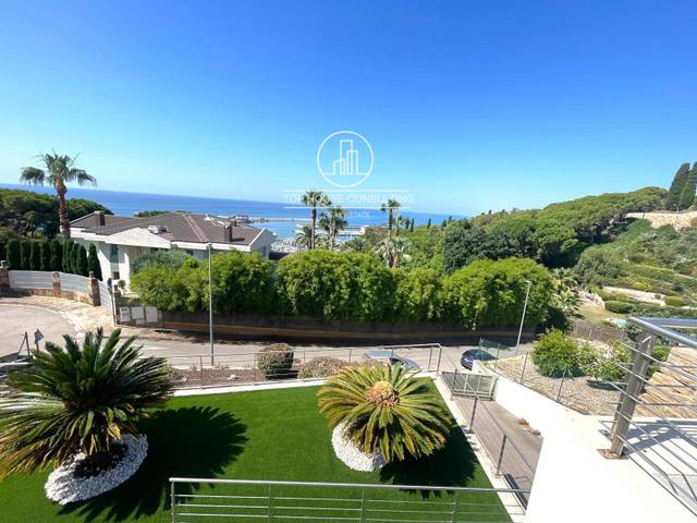 Casa-chalet en Venta en Urbanitzacions