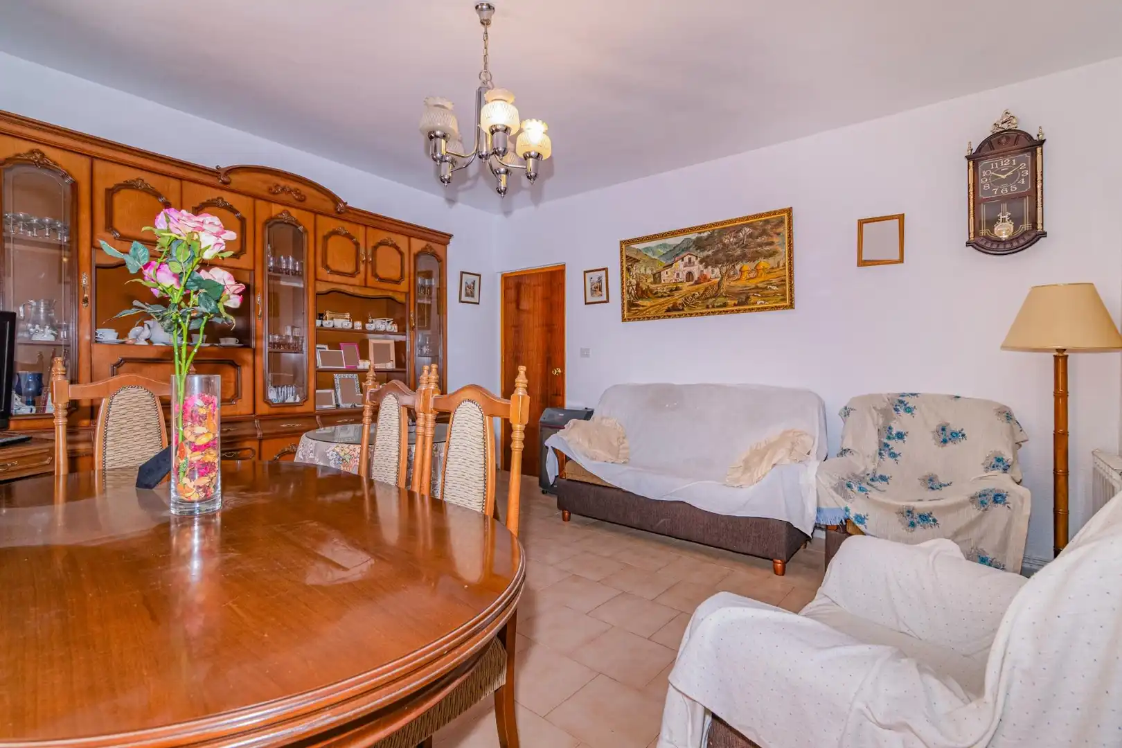 Comedor de Casa o chalet en venta en Baza con Aire acondicionado, Calefacción y Jardín privado