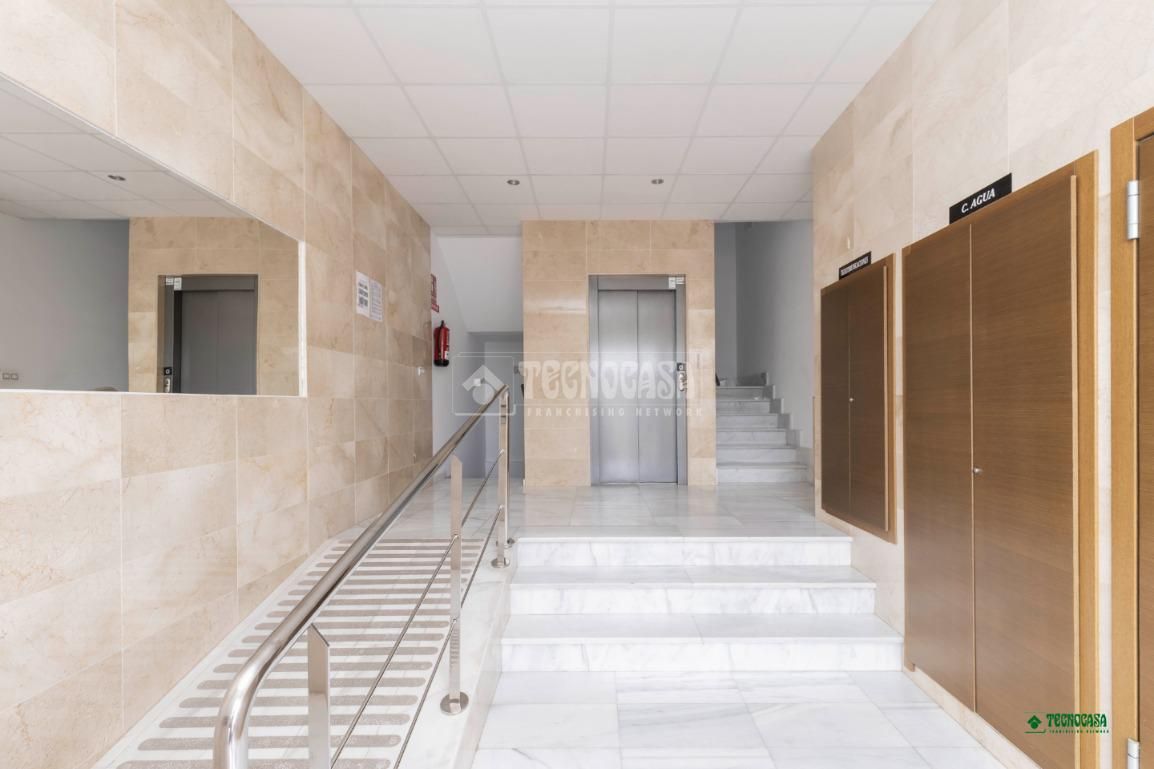 Flat for sale in Albox  with Air Conditioner