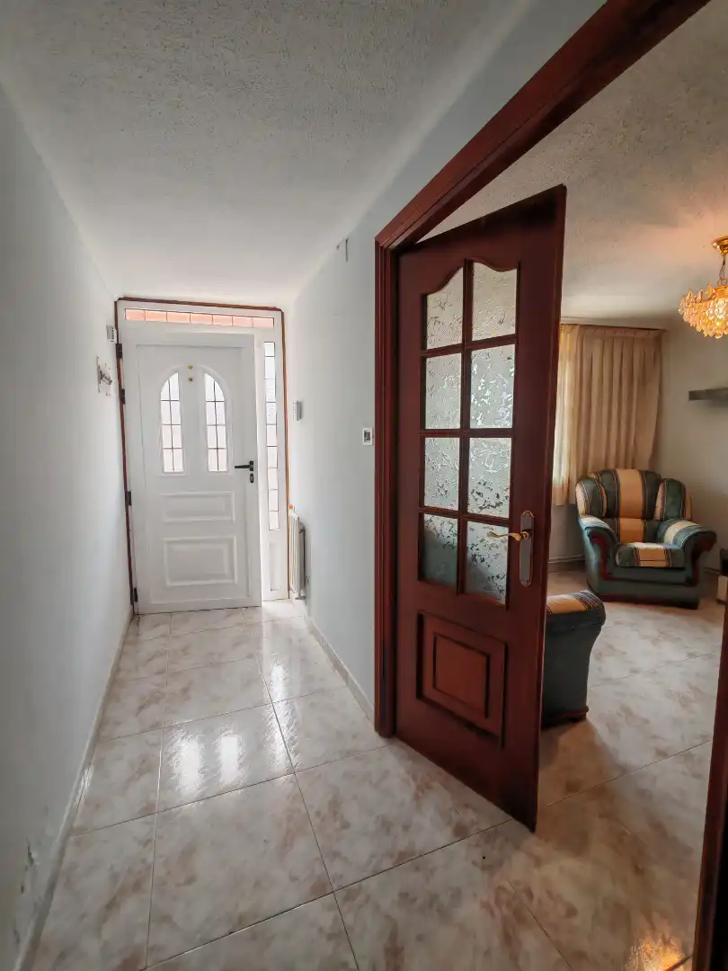 Detached homes for rent in A Laracha    with Terrace, Storage room and Furnished