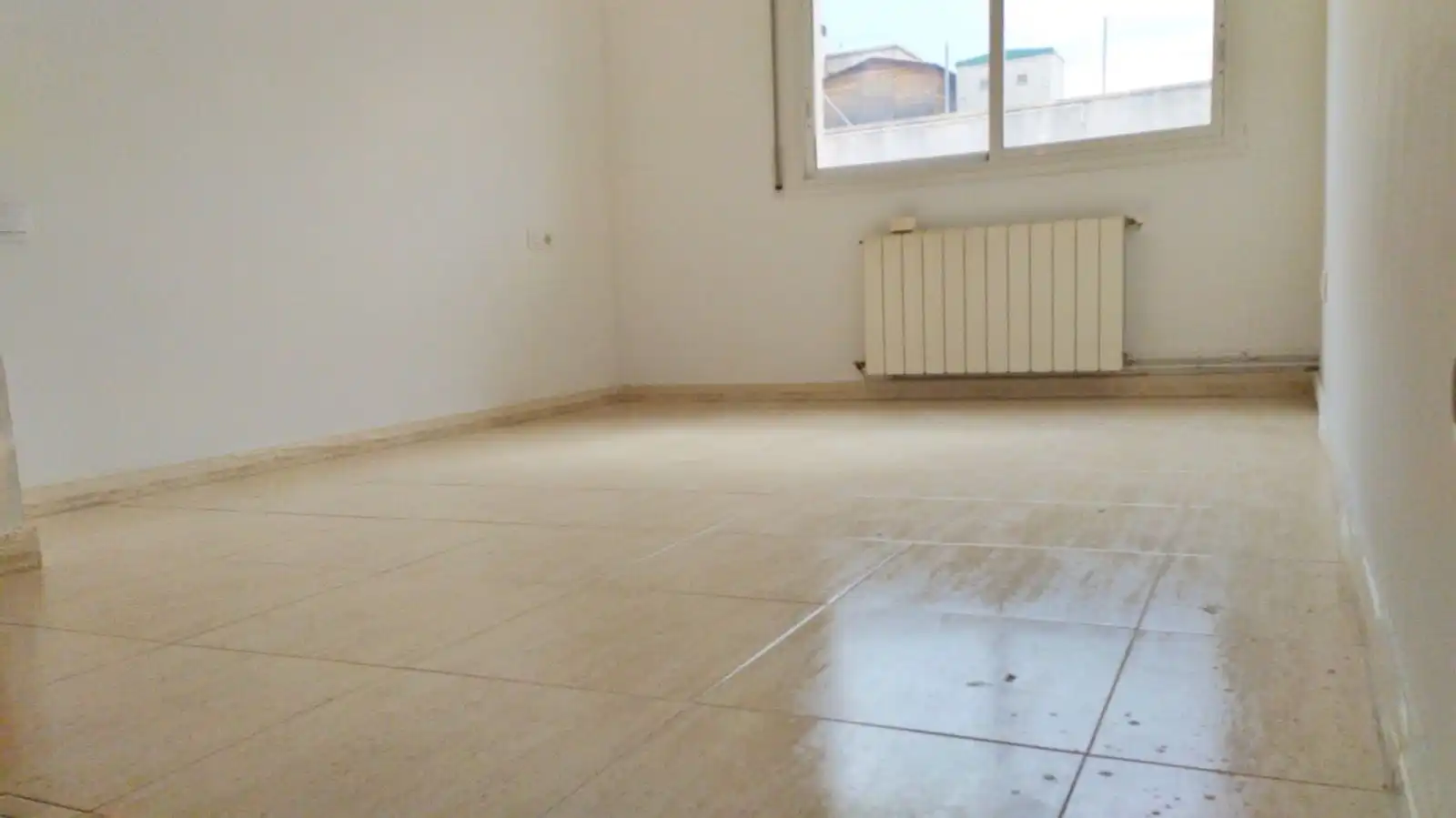 Sala d'estar de Pis en venda en Cubelles amb Aire condicionat, Calefacció i Terrassa