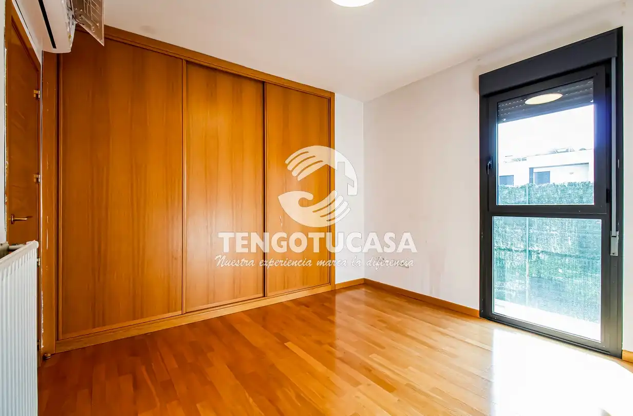 Bedroom of Detached homes for rent in Madrid  with Air Conditioner, Heating and Private garden
