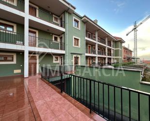 Vista exterior de Apartament en venda en Pravia amb Balcó