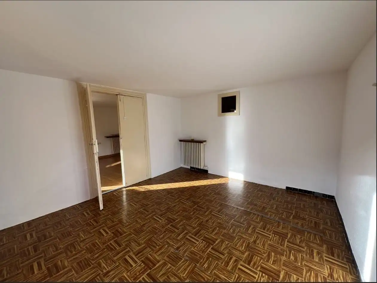 Flat for sale in Jaca