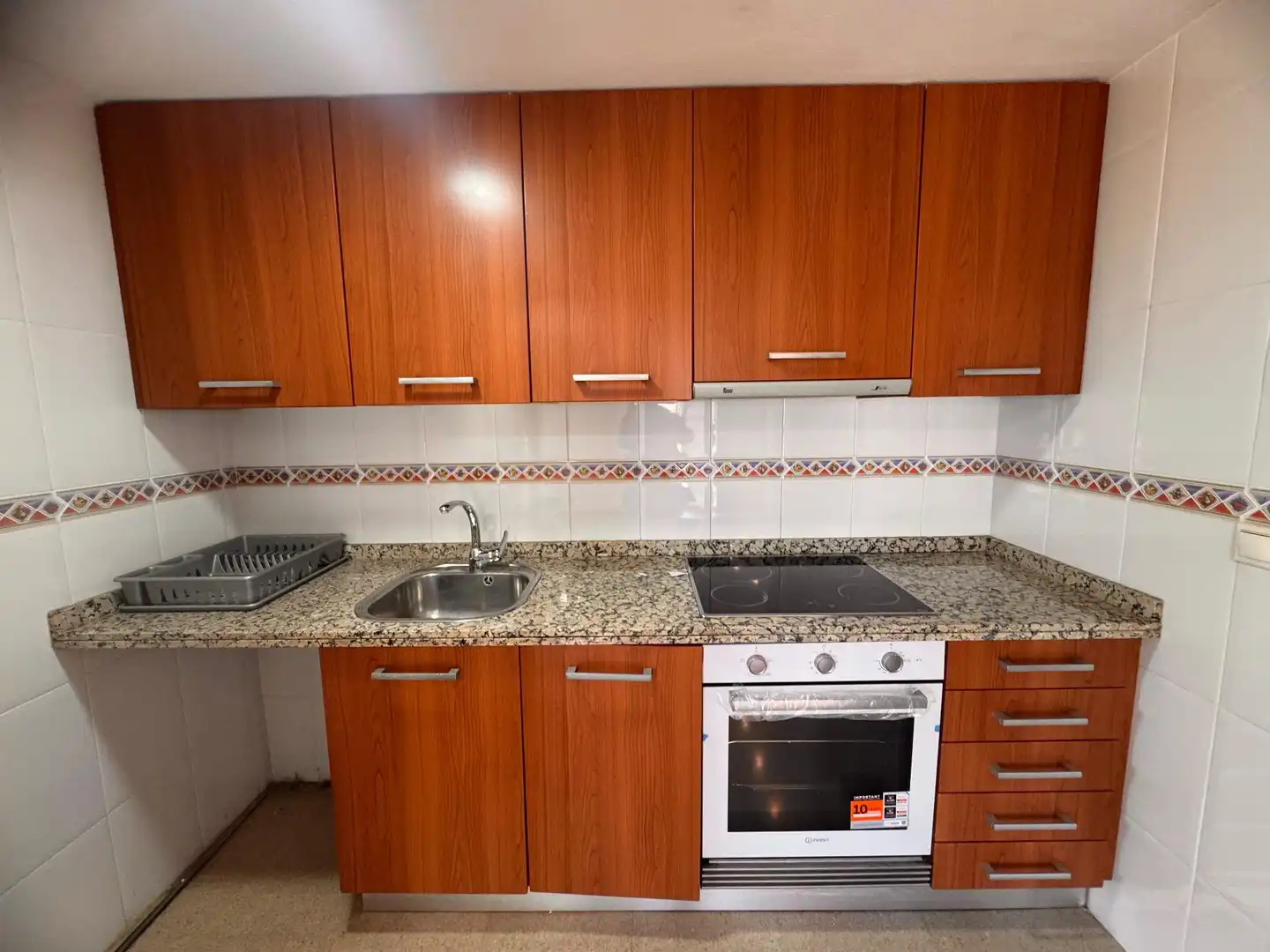 Cocina de Piso de alquiler en Florida - Ciudad de Asís