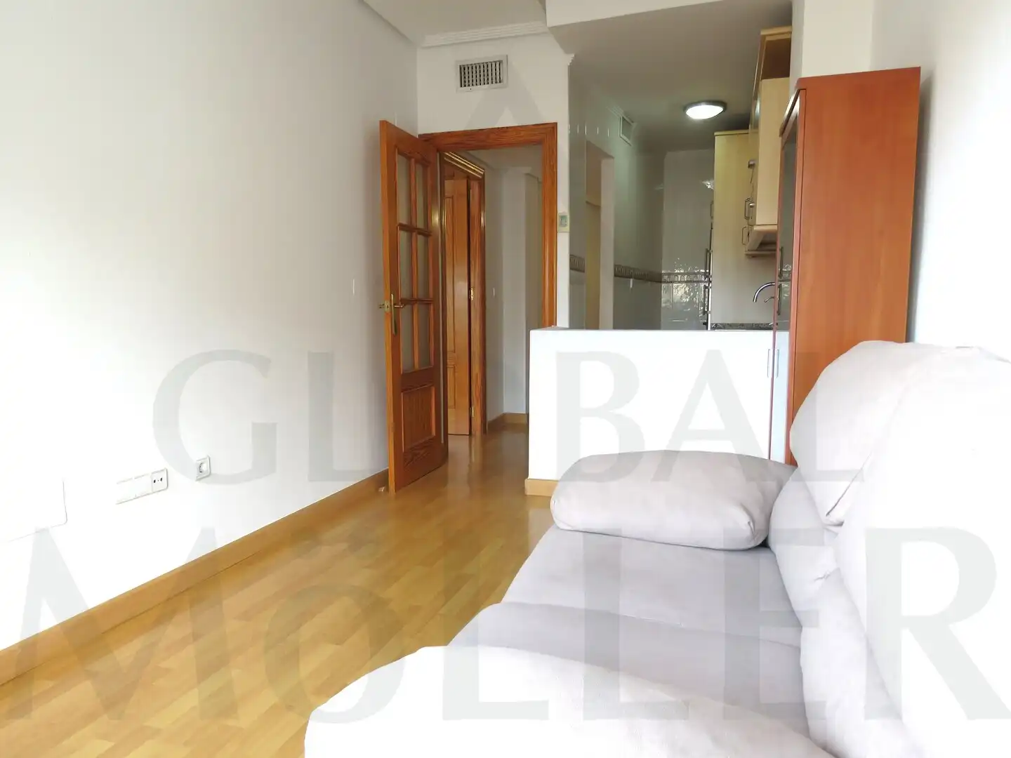 Habitación de Piso en venta en Cartagena con Aire acondicionado, Horno y Microondas