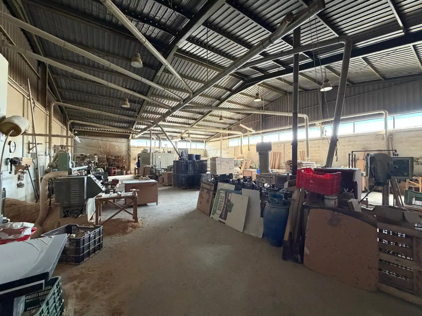 Fabrikhallen zum Verkauf in Jumilla
