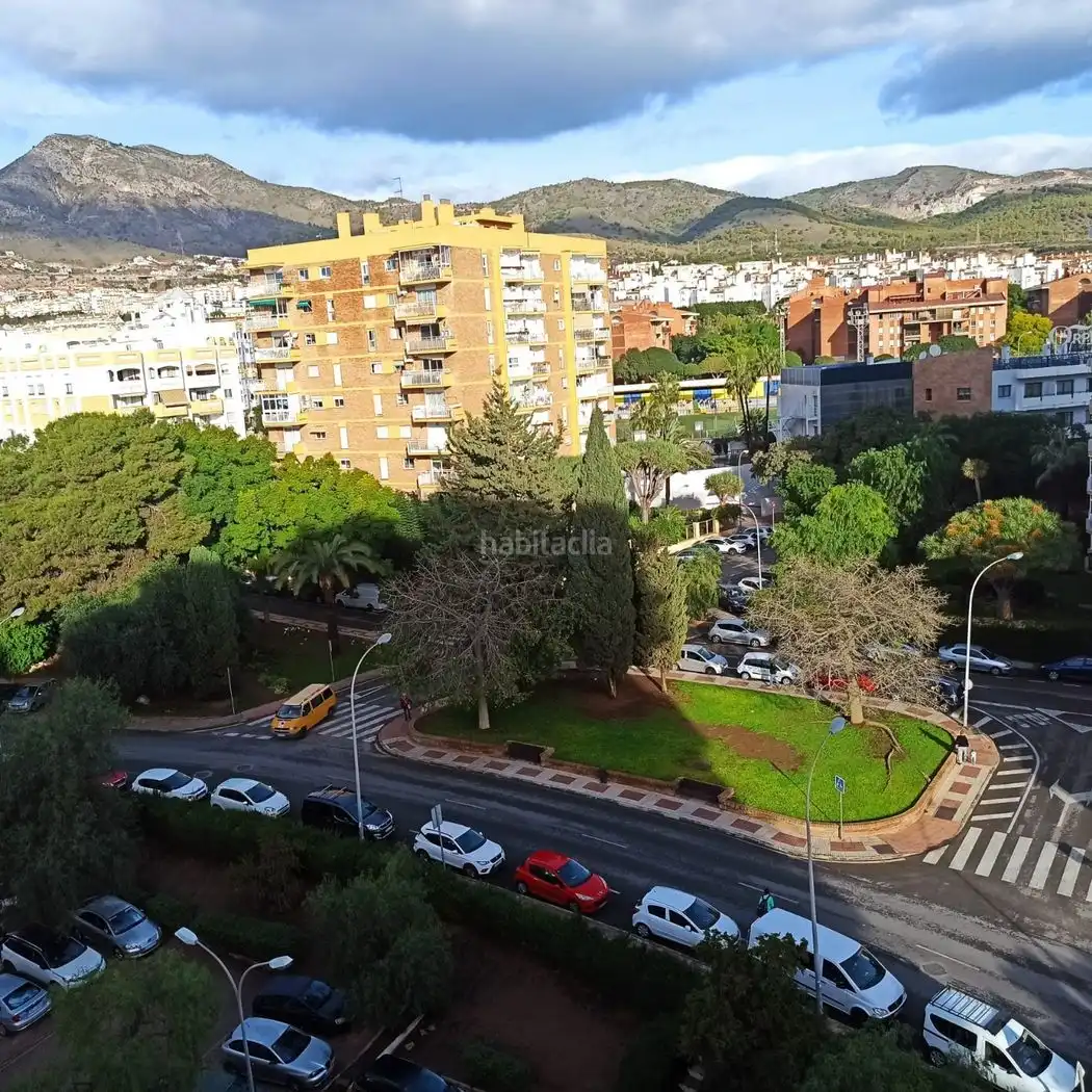 Aparcament en venda a Avenida Gamonal 6, imagen 2
