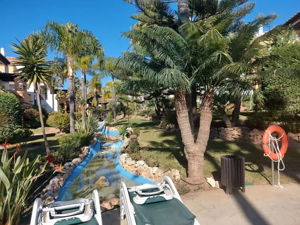 Swimming pool of Houses for sale in Marbella  with Air Conditioner, Private garden and Terrace