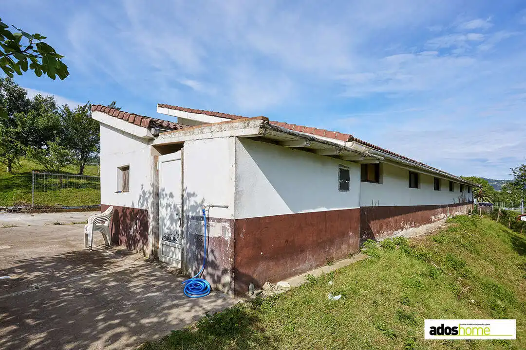 Außenansicht von Country house zum Verkauf in Zarautz