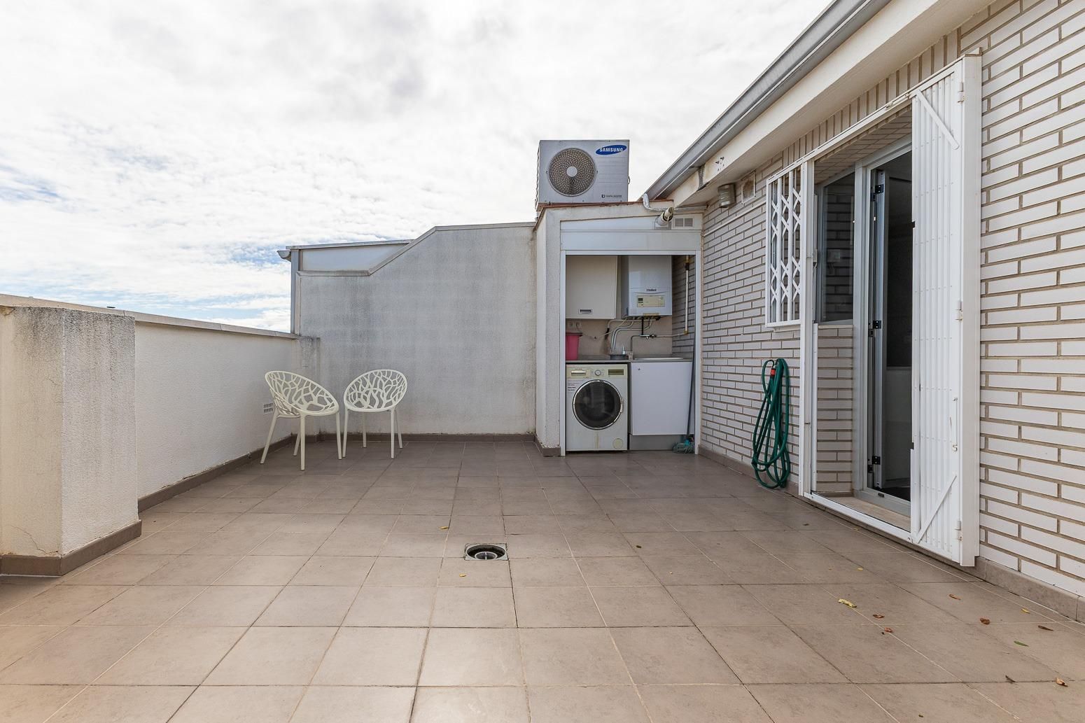 Terrace of Attic for sale in Aldaia  with Air Conditioner, Heating and Terrace
