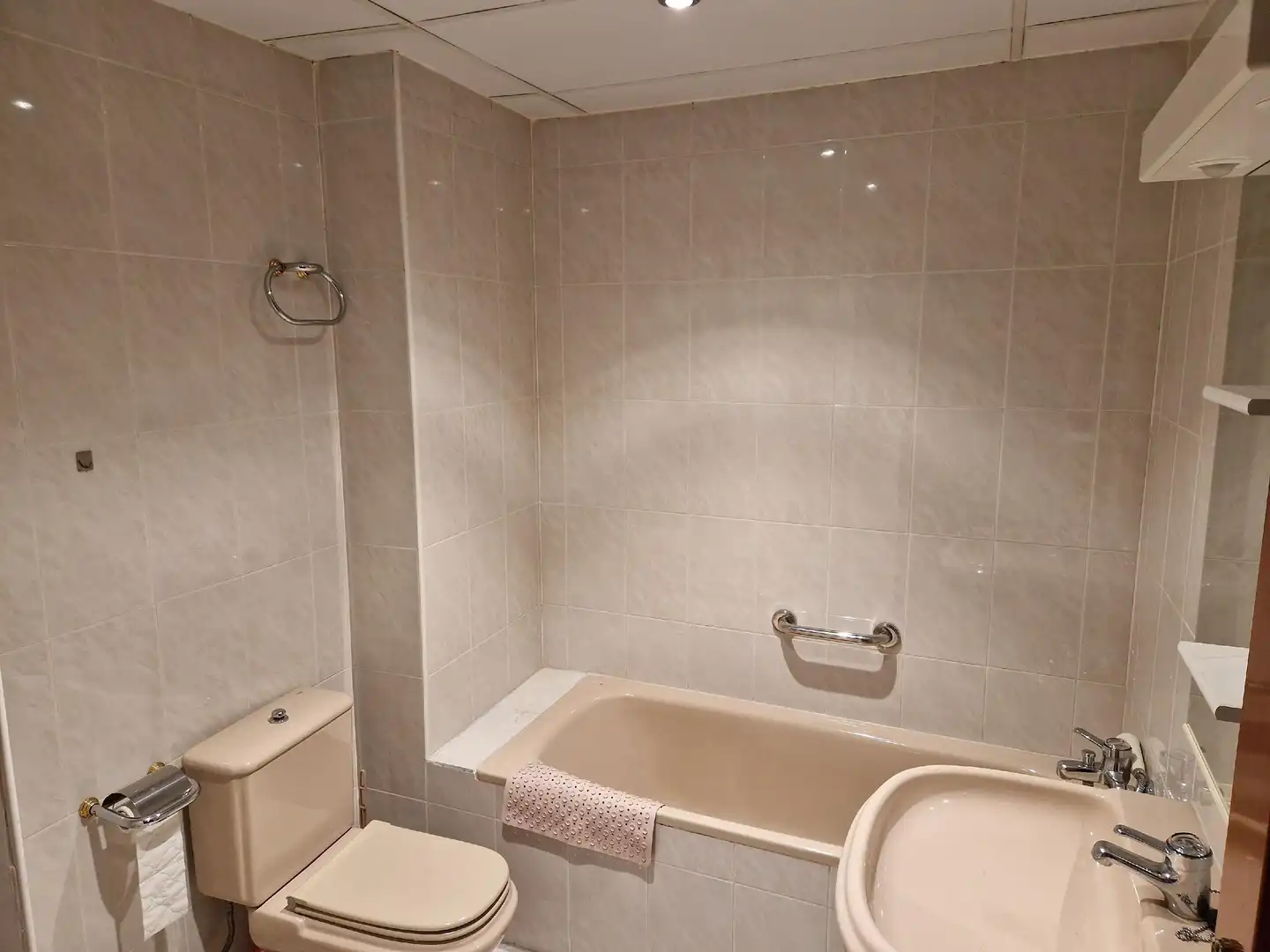 Bathroom of Flat for sale in Lleida  with Heating and Balcony
