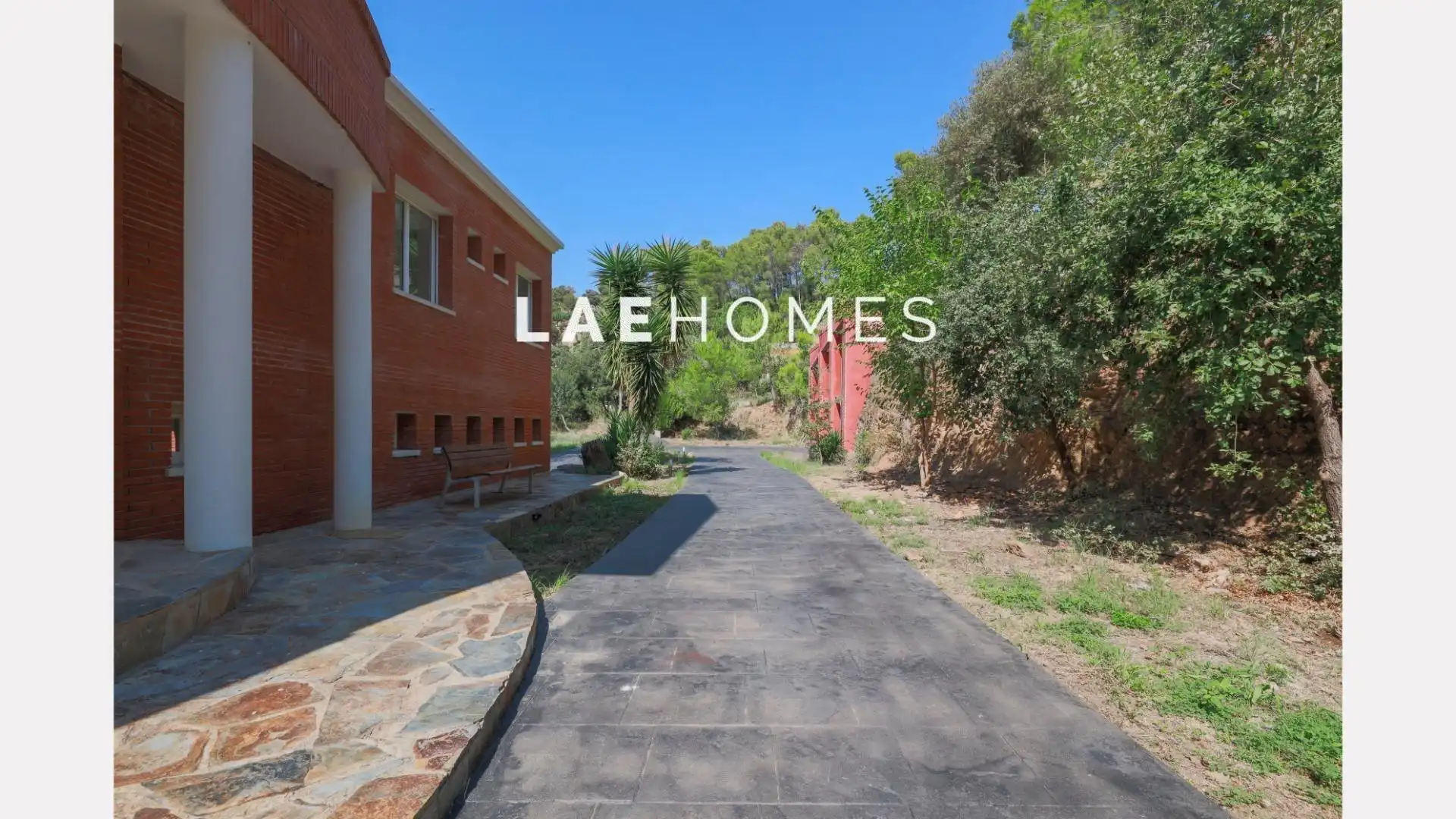 Exterior view of Houses for rent in Corbera de Llobregat  with Air Conditioner, Private garden and Terrace