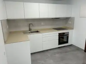 Küche von Wohnung zur Miete in Las Palmas de Gran Canaria mit Klimaanlage und Abstellraum