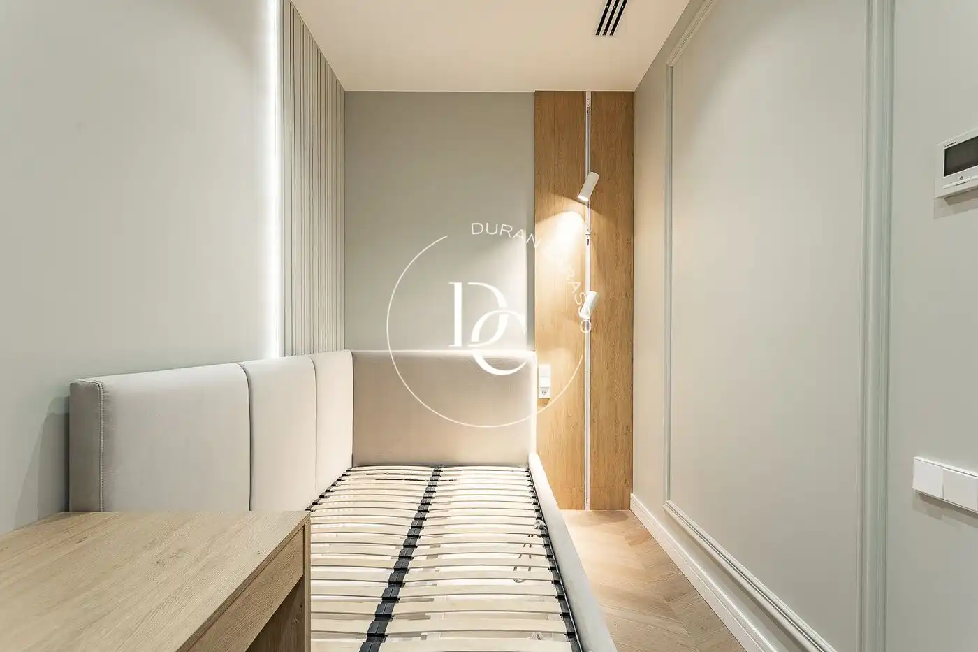 Piso con terraza en venta en Carrer de València, imagen 30