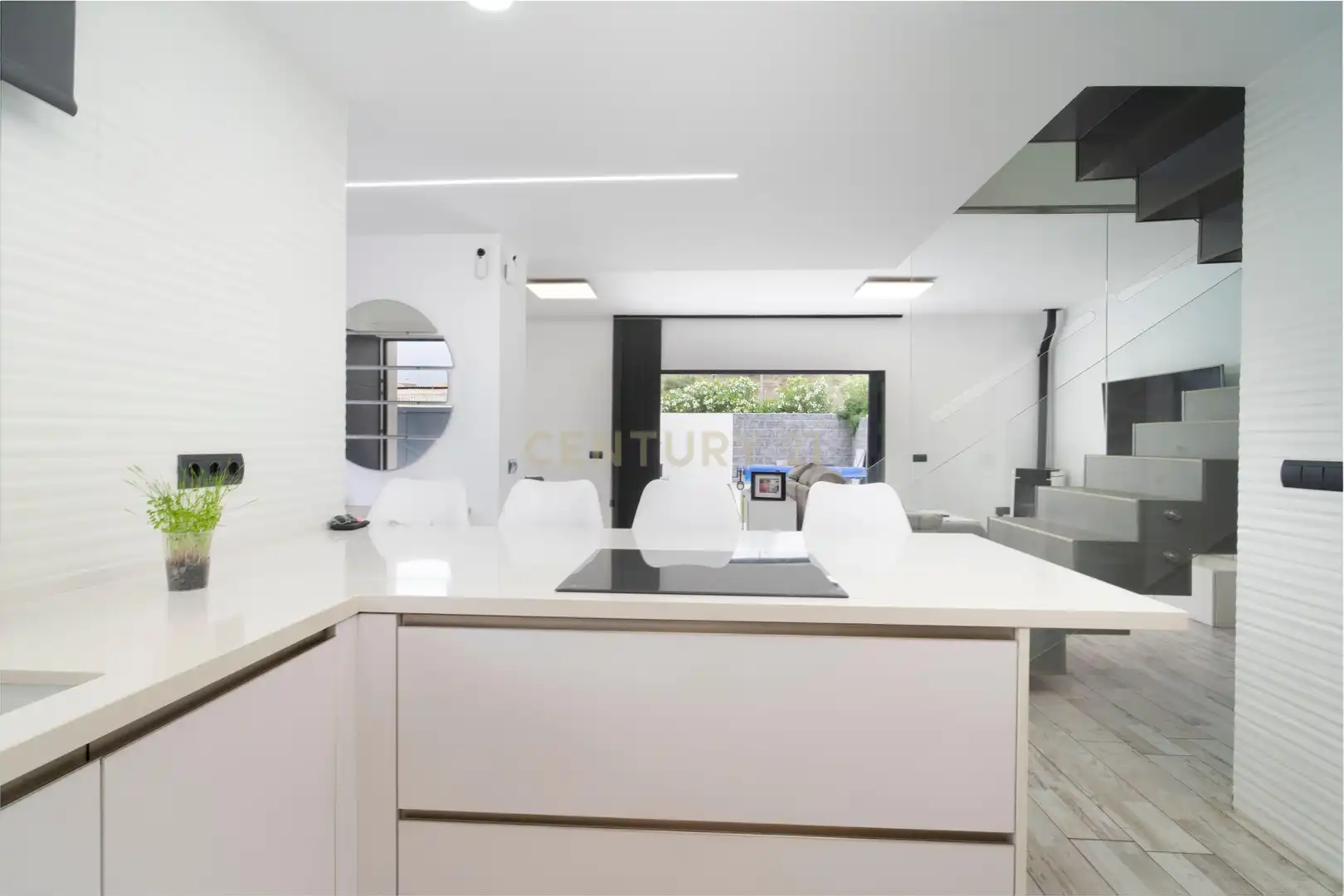 Kitchen of Houses for sale in Málaga  with Air Conditioner, Private garden and Storage room