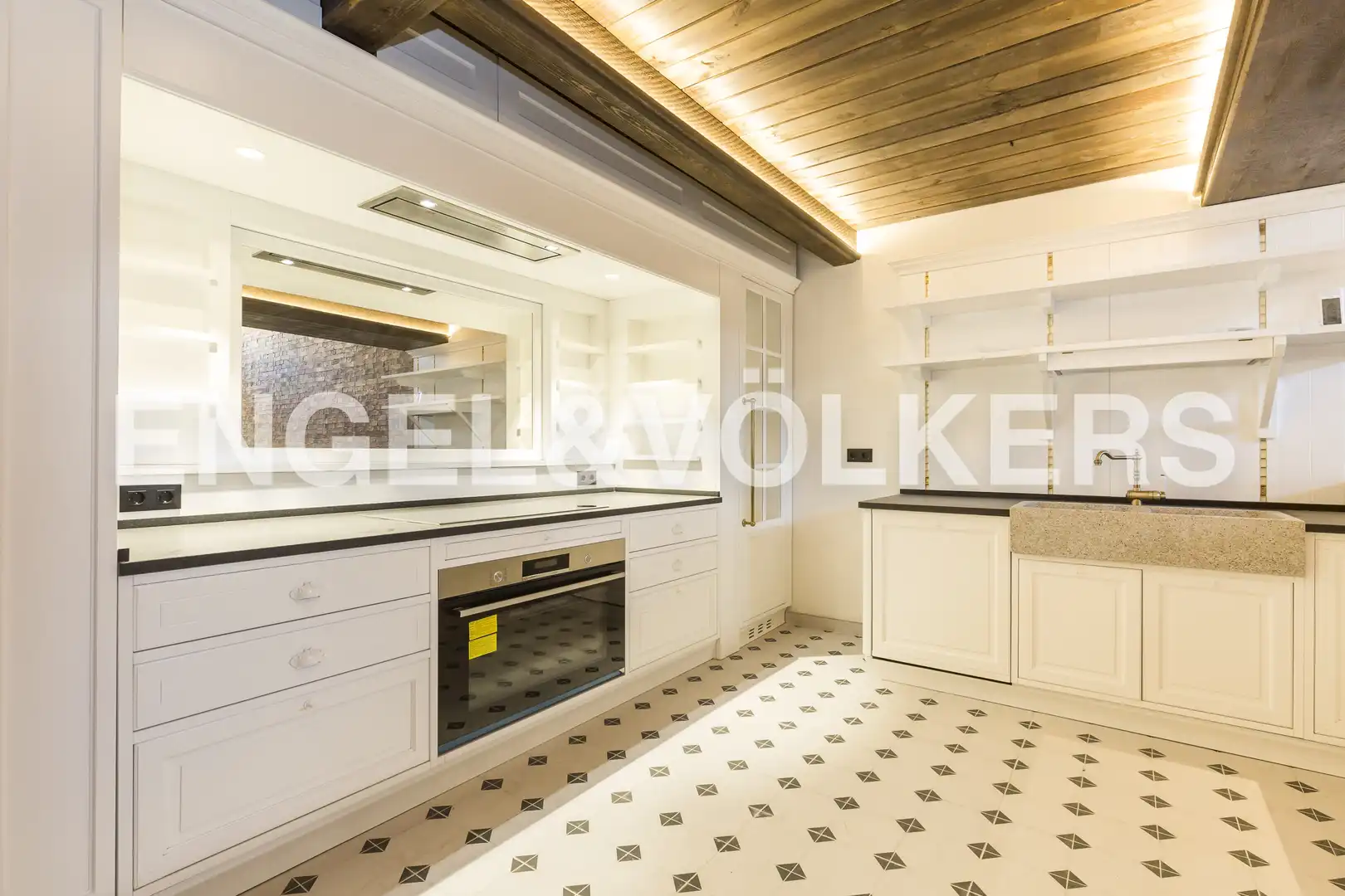 Küche von Wohnung zum Verkauf in Madrid mit Klimaanlage, Heizung und Schwimmbad