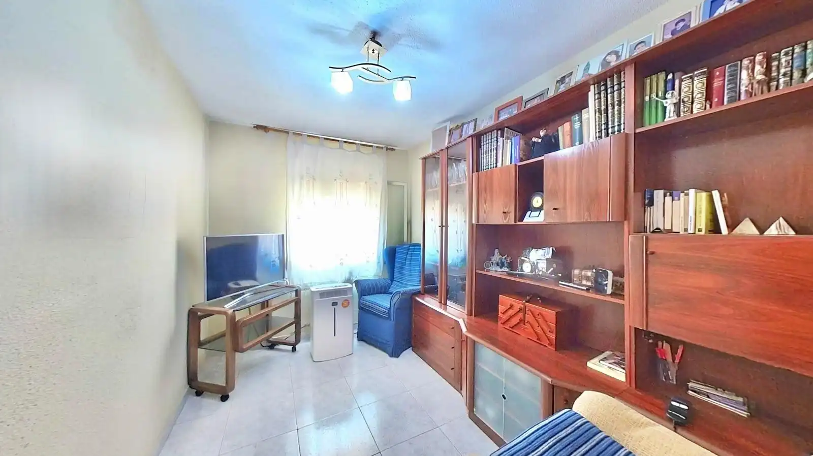Sala de estar de Apartamento en venta en Madrid con Calefacción y Trastero